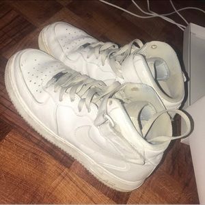 Air Force 1 mids